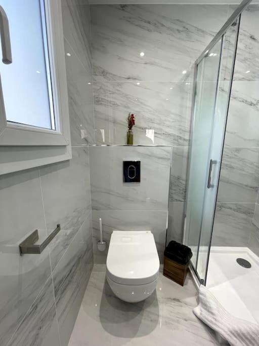 Ville-di-Pietrabugno Charmant Studio Climatise Avec Parking, Au Coeur De Pietranera, Plage A 500M, Bastia A 2Km מראה חיצוני תמונה