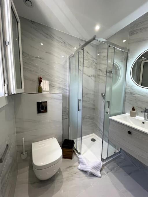 Ville-di-Pietrabugno Charmant Studio Climatise Avec Parking, Au Coeur De Pietranera, Plage A 500M, Bastia A 2Km מראה חיצוני תמונה